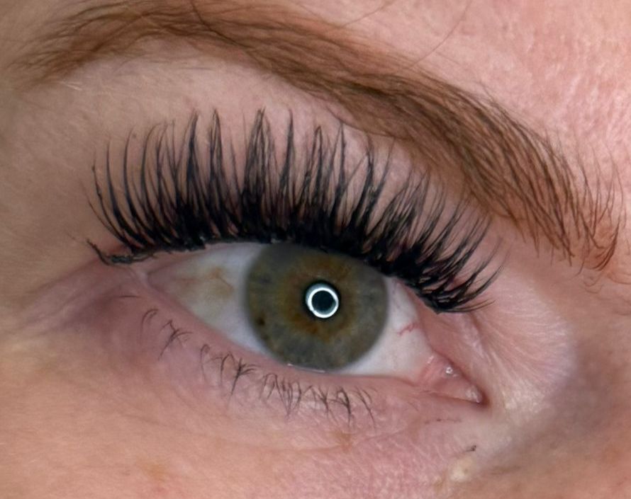 Adventspäckchen Nr. 2 – Soft Doll-Eye Lashes - Glashes