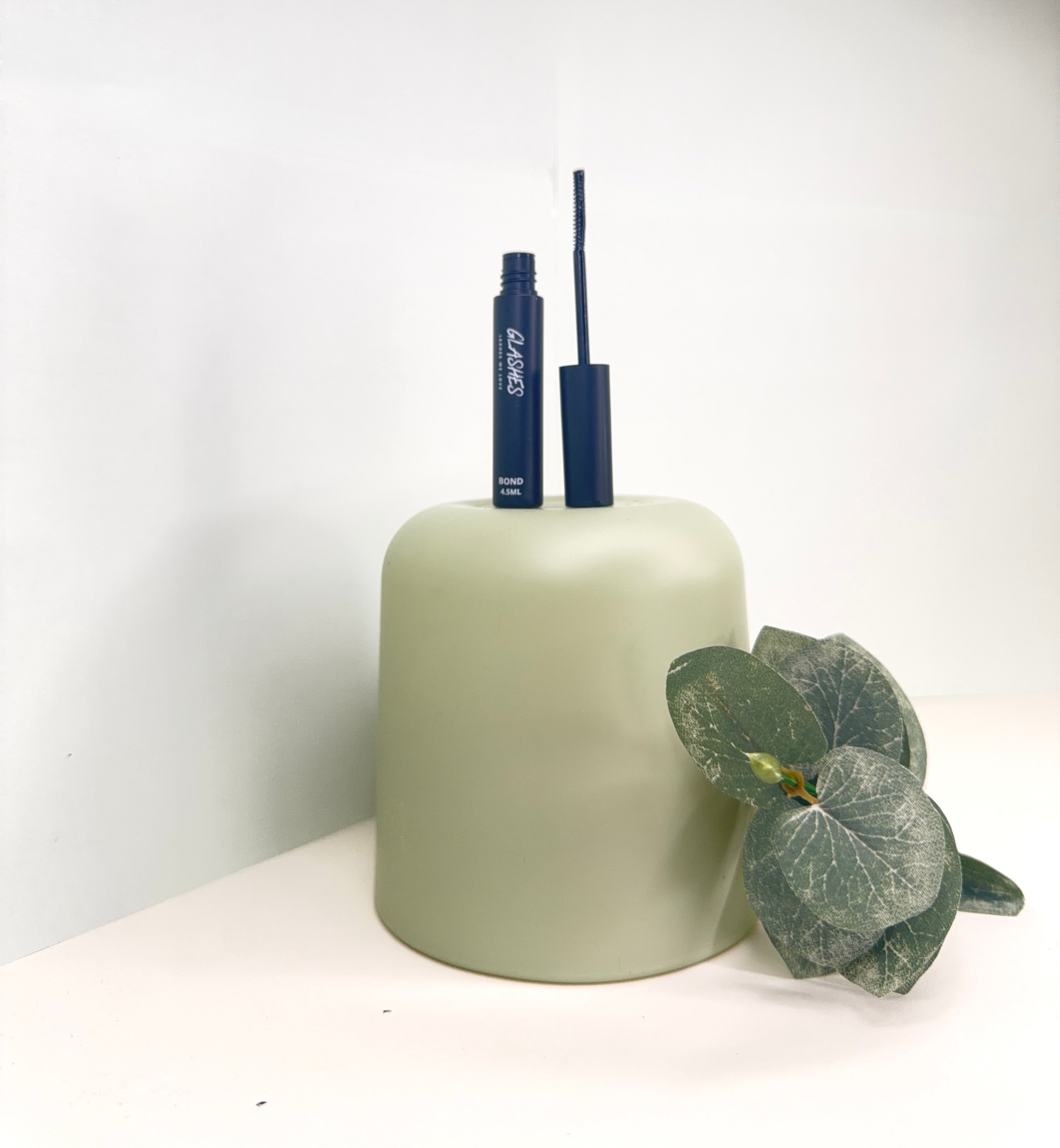 Wimpernkleber (schwarz)