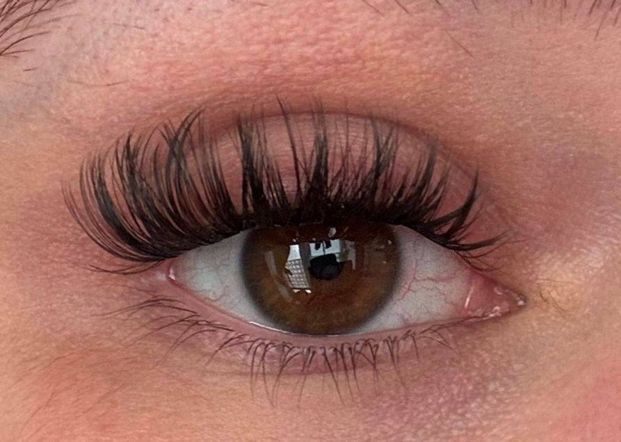 volles cateye look diy wimpern