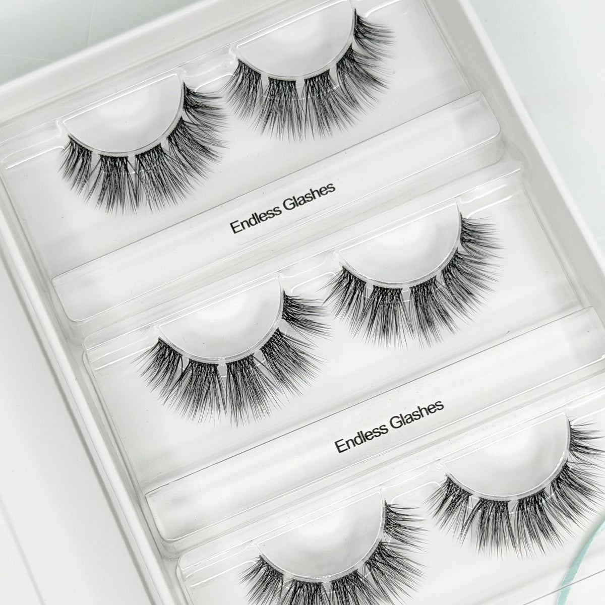 Endless Glashes DIY-Wimpern von Glashes – Wimpern in der offenen Box, Nahaufnahme