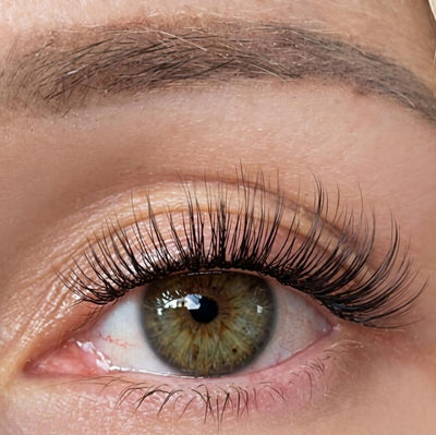 Honey Eye DIY Wimpern am Auge — natürlicher Dolleye Look