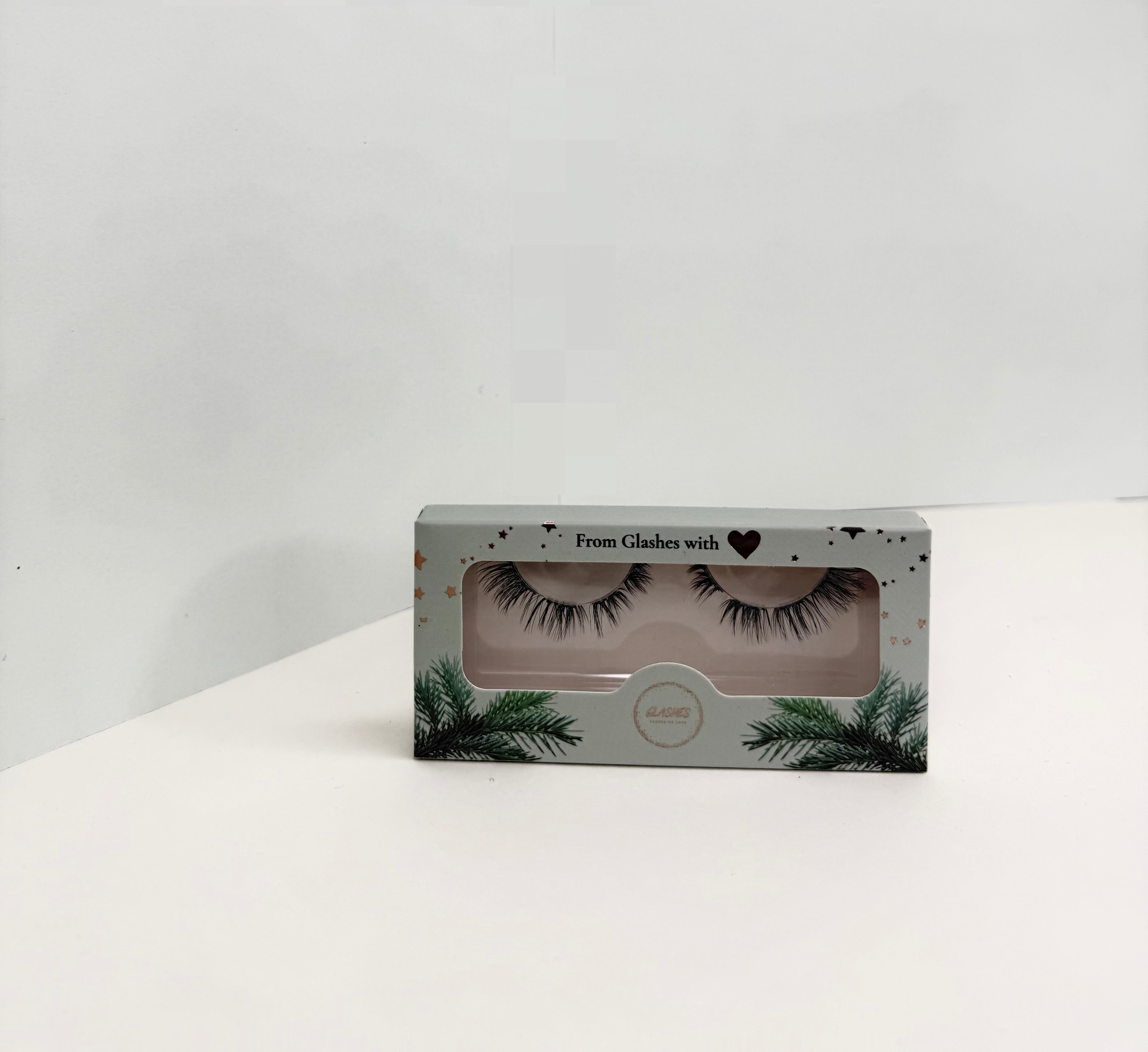 Türchen 5 – Cat-Eye Lashes