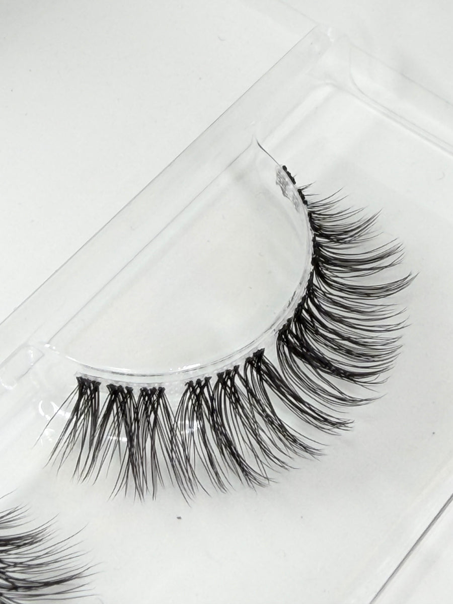 Sweet Flutter DIY Wimpern Nahaufnahme — Fasern und Band im Detail