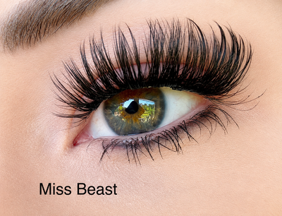 Miss beast voller Dolleye look